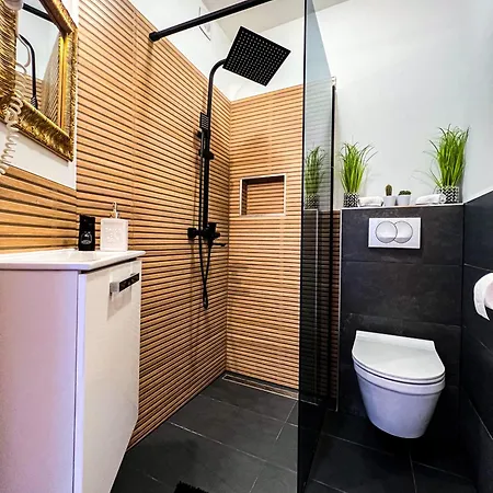 Merano - Adults Only Apartman *